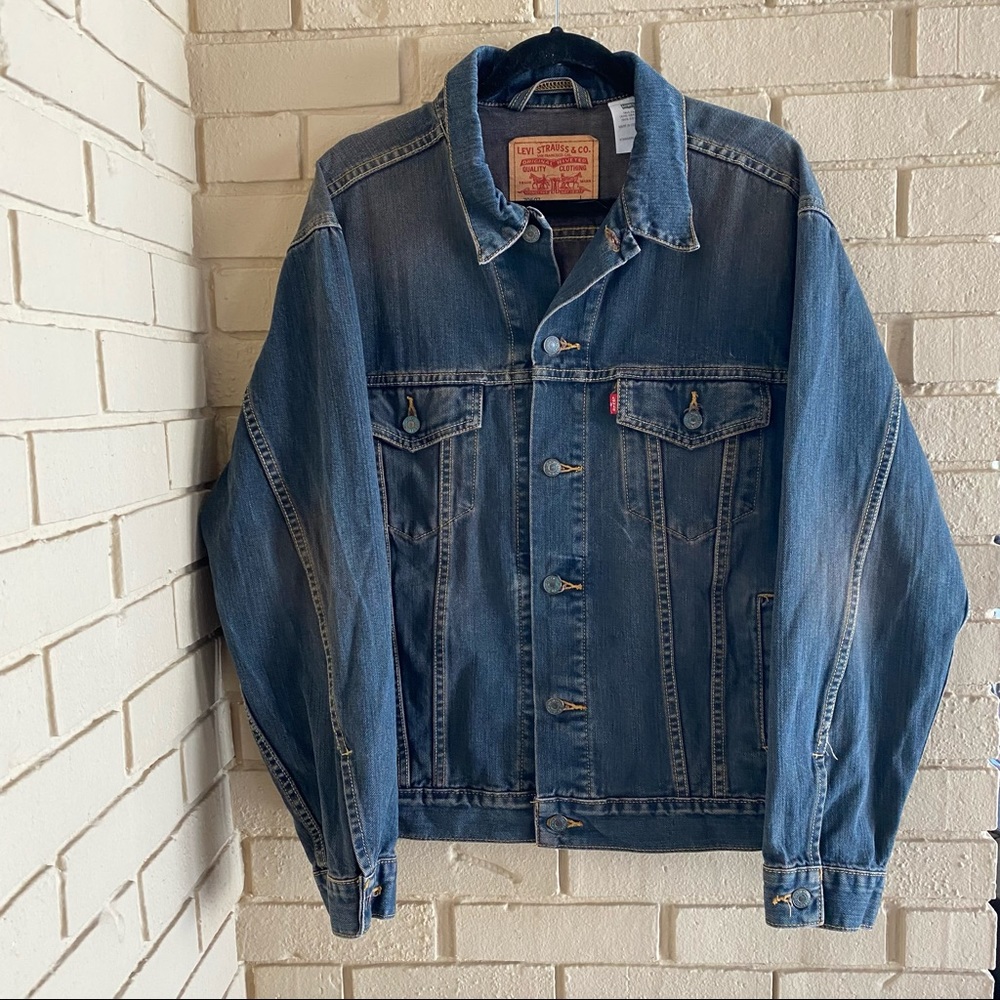 Levi's Signature Mens Trucker Denim Blue Jean Jacket Back Tabs Size Large L